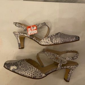 Rose Petals snakeskin print ankle strap slings 10